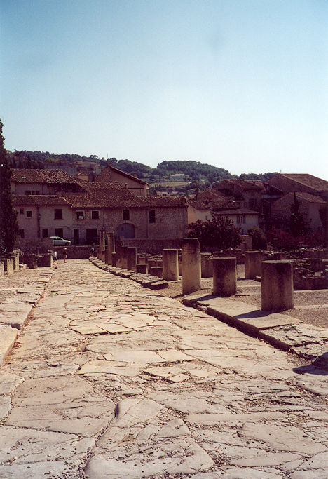 Roman ruins : Quartier de la Villasse