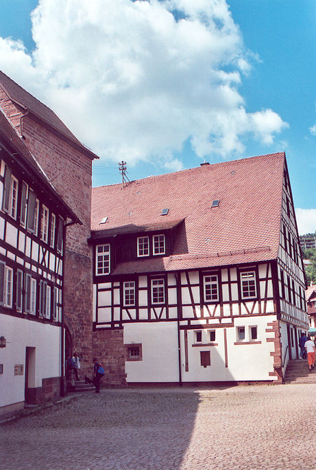Half-timbered houses & Turm der Leutkirche