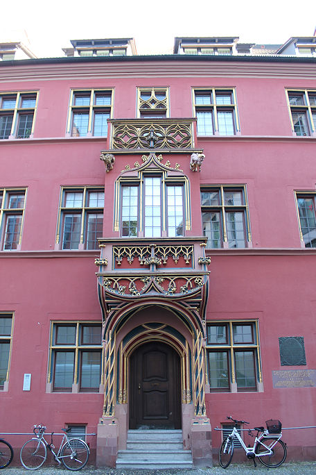Haus zum Walfisch