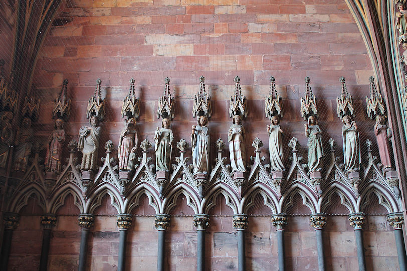 Münster Unserer Lieben Frau porch statues