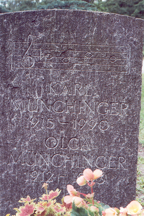 Karl Münchinger's grave in Friedhof Untertürkheim