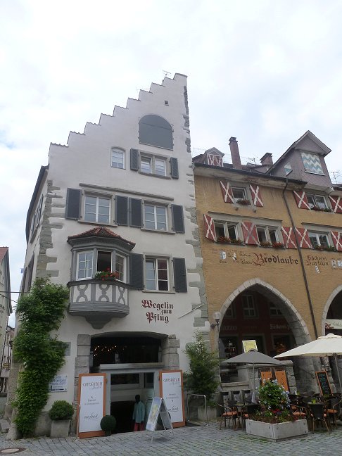Haus Zum Pflug & Zunfthaus der Bäcker on Maximilianstraße by Schafgasse