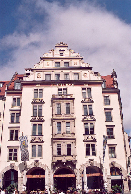 Platzl