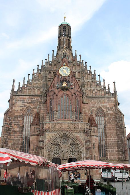 Frauenkirche on Hauptmarkt