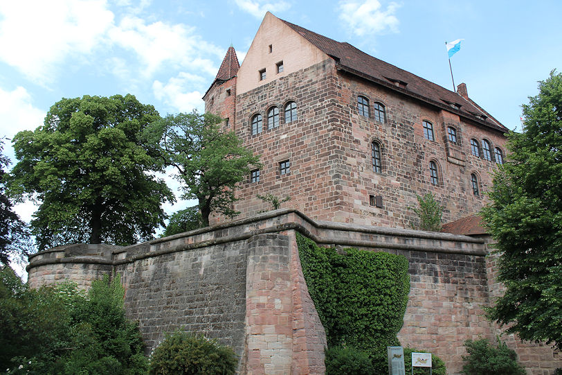 Burg viewed from Burggarten