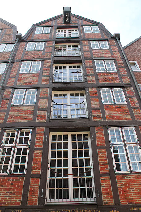 Half-timbered and brick house on Reimerstwiete