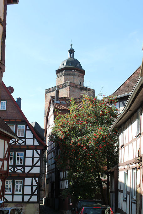 Lane between Hofstatt & Kaplaneigasse by Walpurgiskirche