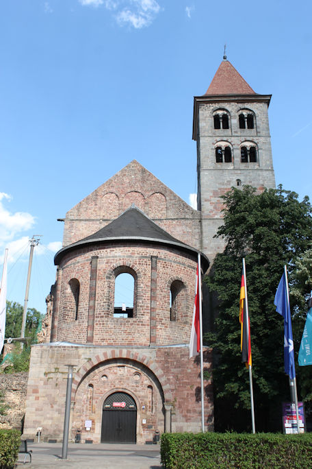 Stiftskirche ruins