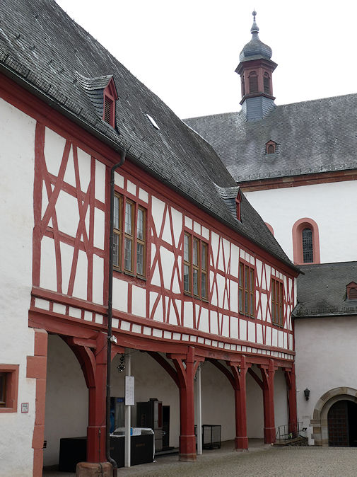 Abbey, Klostergasse