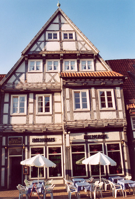 On Schuhstraße