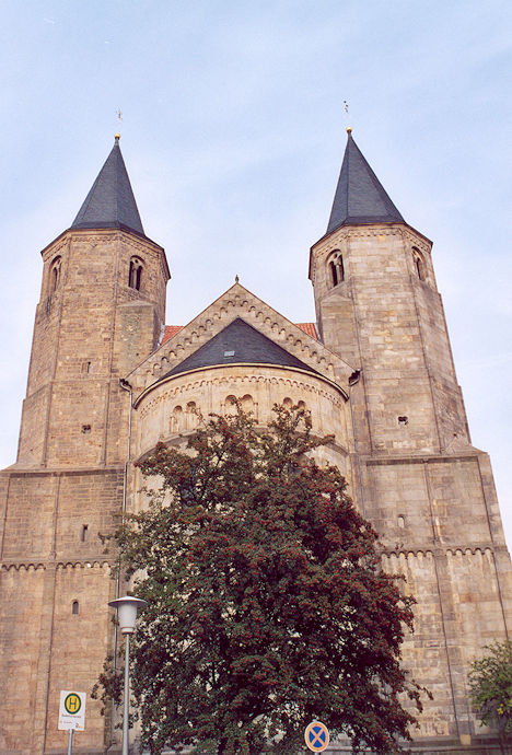 Godehardikirche