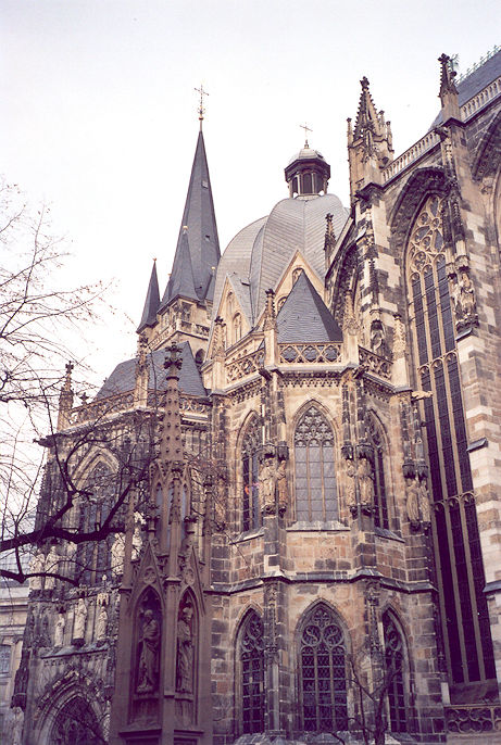 Dom