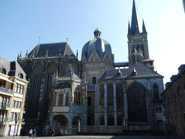 Dom