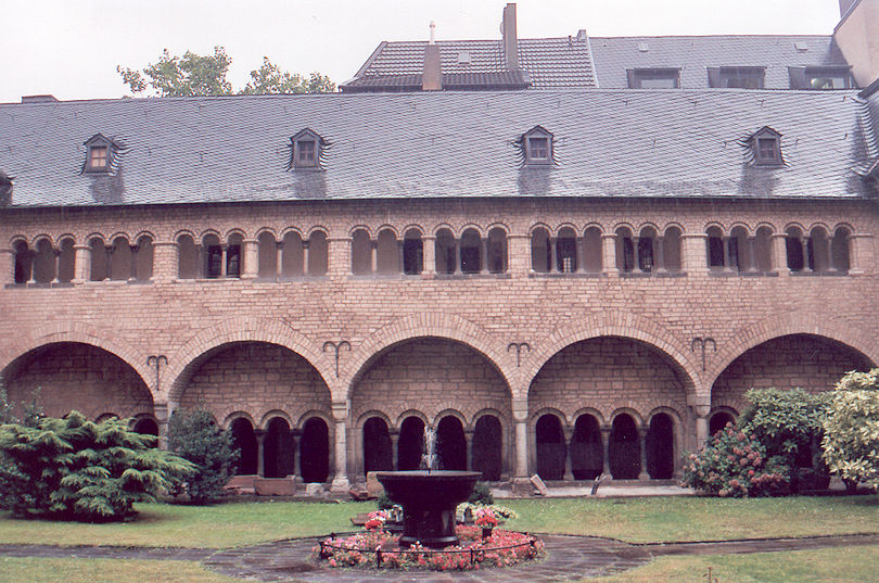 Münster St. Martin cloister