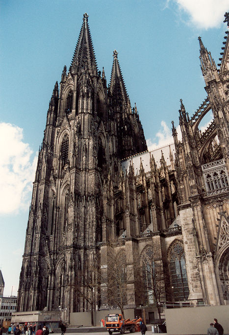 Dom