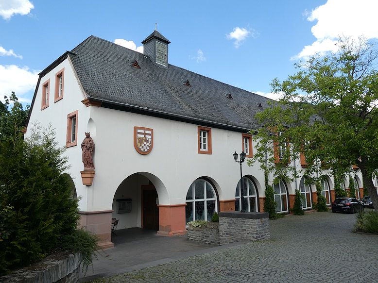 St. Nikolaus-Hospital (Cusanusstift)