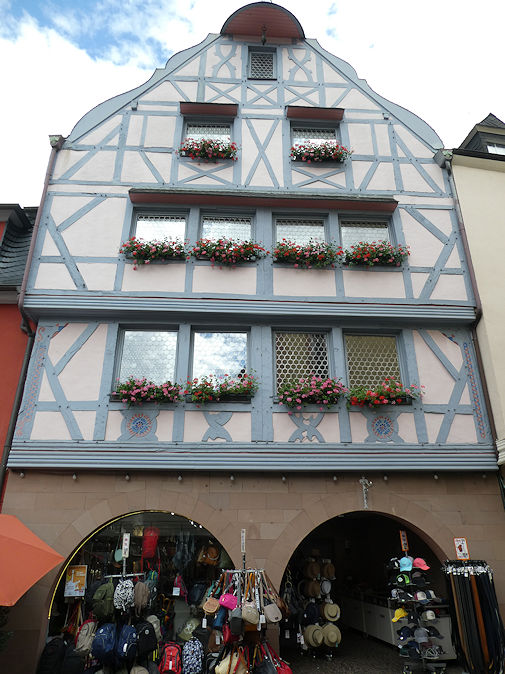 Half-timbrered house, Burgstraße