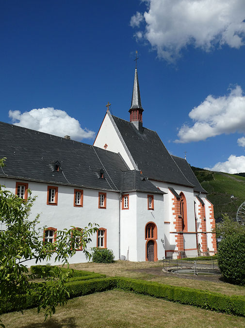 St. Nikolaus-Hospital (Cusanusstift)