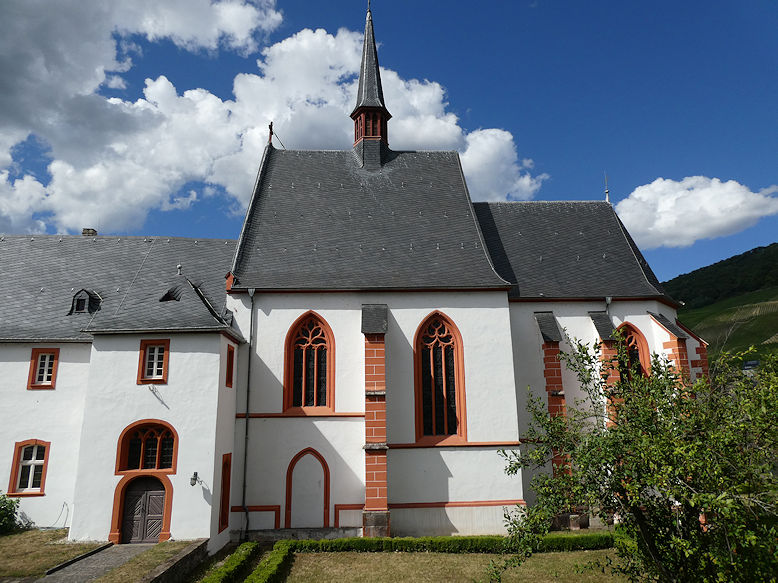 St. Nikolaus-Hospital (Cusanusstift)