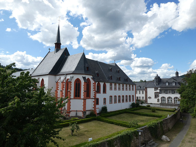 St. Nikolaus-Hospital (Cusanusstift)