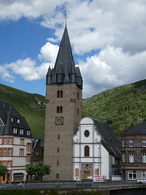 Pfarrkirche St. Michael und St. Sebastian