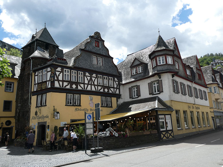 Enderttor & Alte Thorschenke, viewed from Brückenstraße