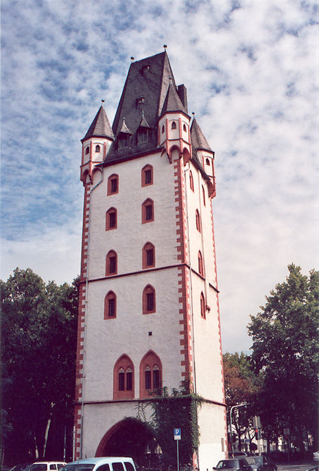 Holzturm