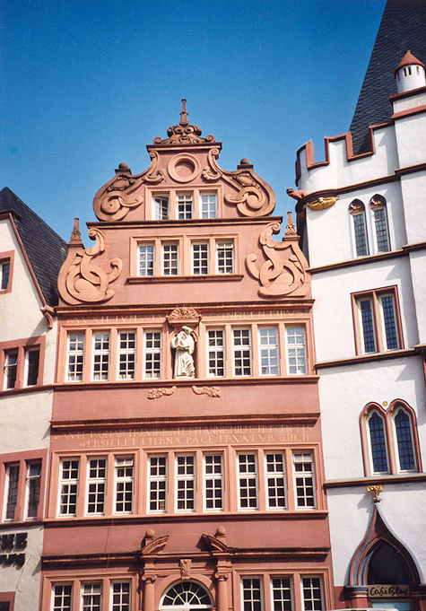 On Hauptmarkt