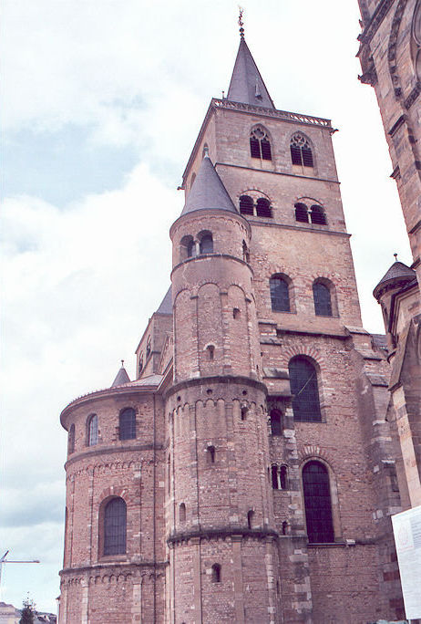 Hohe Domkirche St. Peter