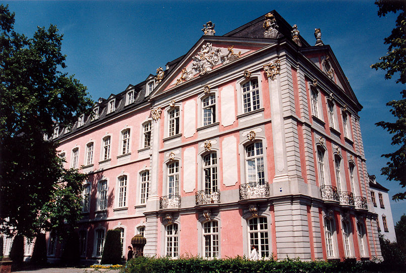Kurfürstliches Palais