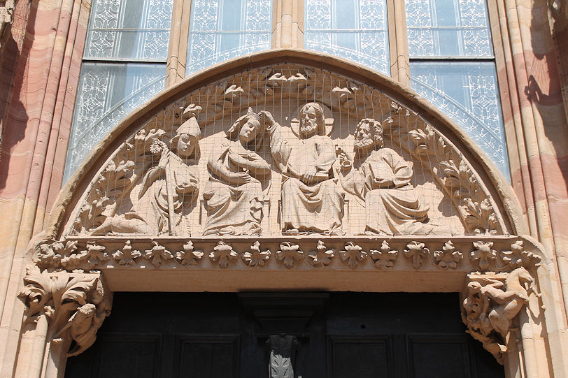 Dom St. Peter south portal tympanum
