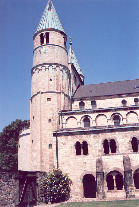 Stiftskirche St. Cyriakus