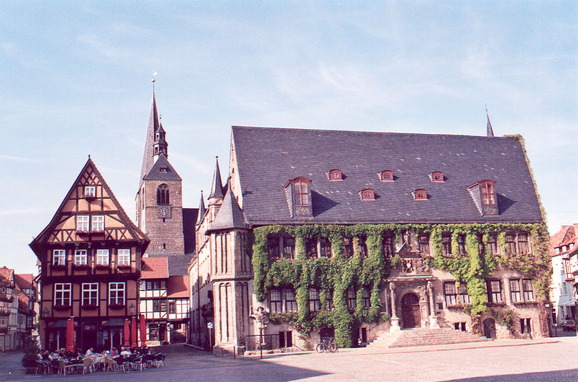 Markt with Town Hall & St. Benedikti Church