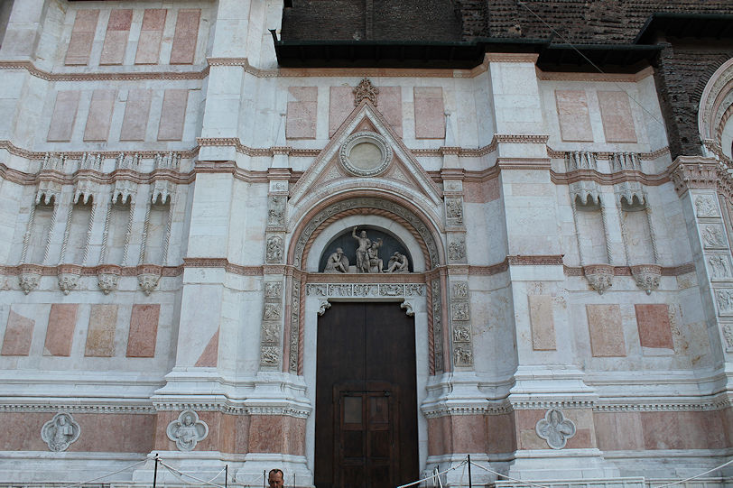 Basilica di San Petronio portal