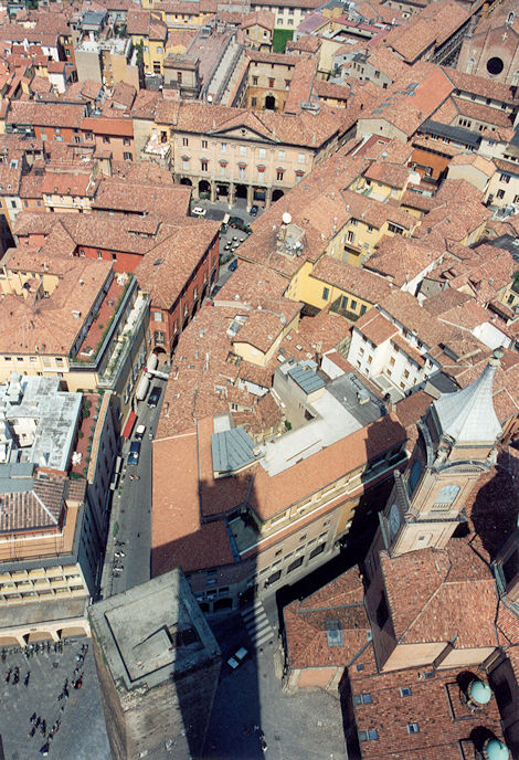 From Torre degli Asinelli