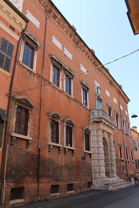 Palazzo Contughi-Gulinelli