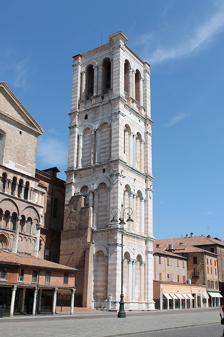 Cattedrale di San Giorgio campanile
