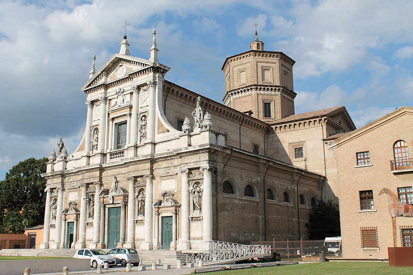 Santa Maria in Porto Basilica