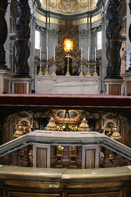 Basilica di San Pietro in Vaticano Giovanni tomb of Saint Peter & high altar