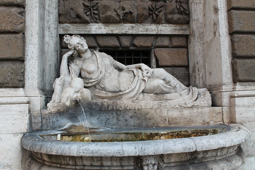 Quattro Fontane Diana
