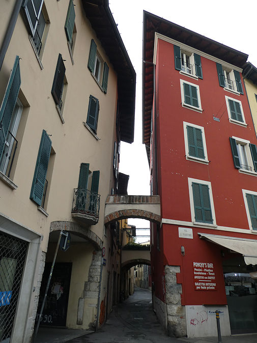 Crossing of Vicolo San Faustino, Vicolo Manzone & Via San Faustino