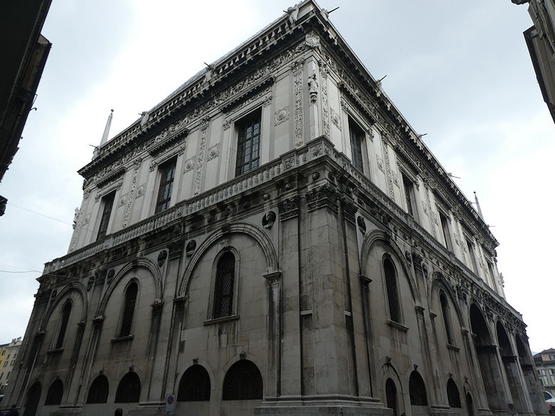 Palazzo della Loggia