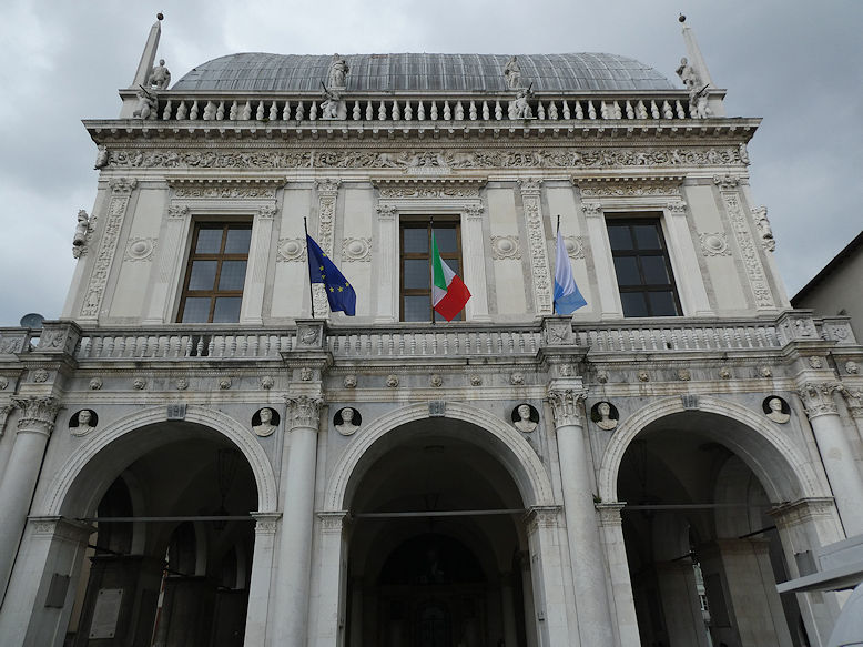 Palazzo della Loggia