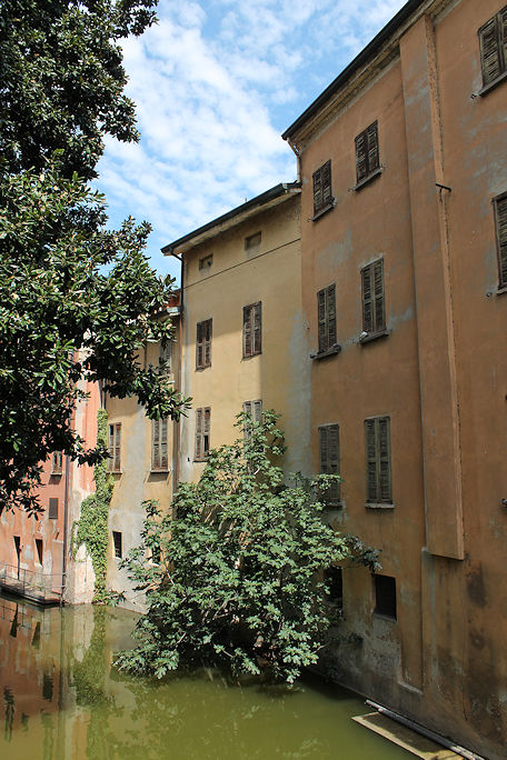 Rio canal houses viewed from Piazza Felice Cavallotti
