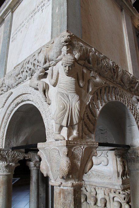 Basilica di Sant'Ambrogio pulpit (detail)