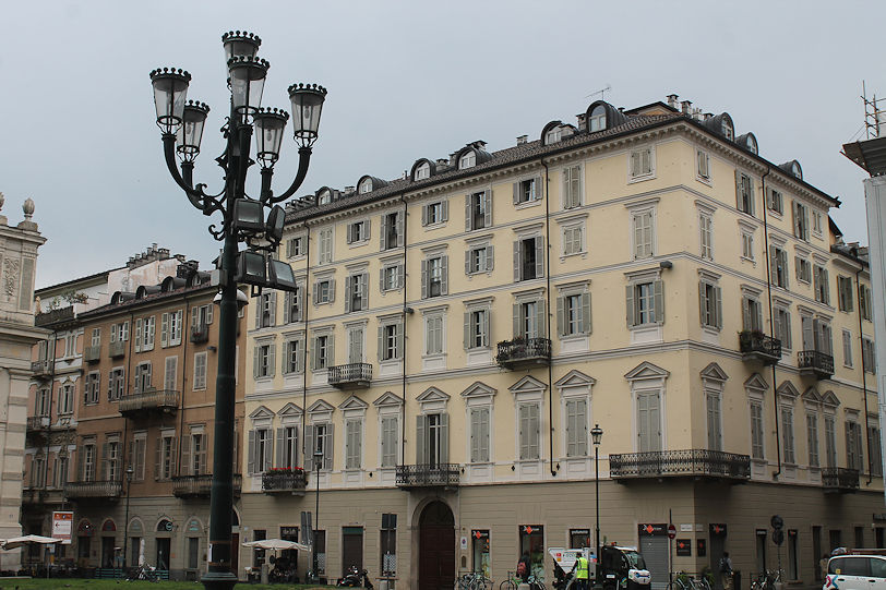 Piazza Carlo Alberto
