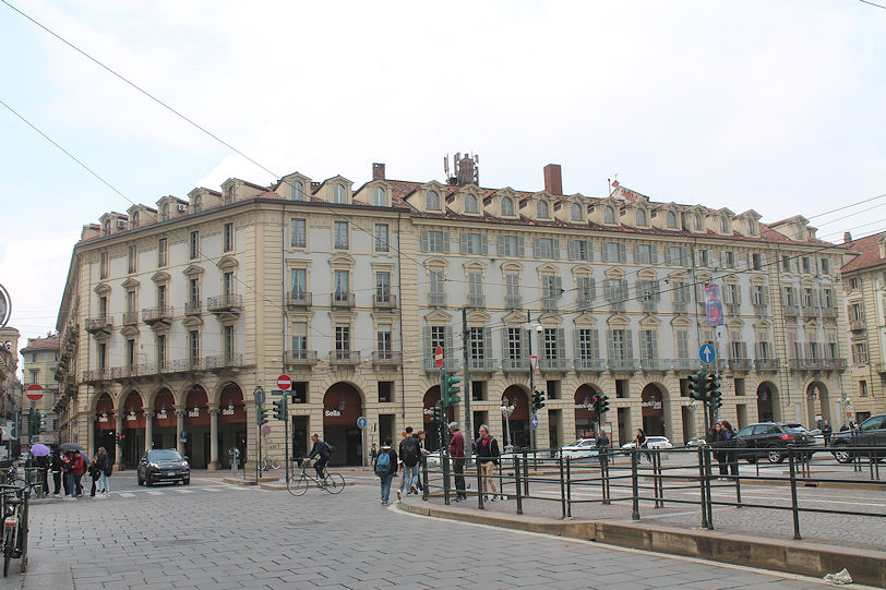 Piazza Castello