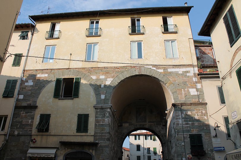 Porta dei Borghi