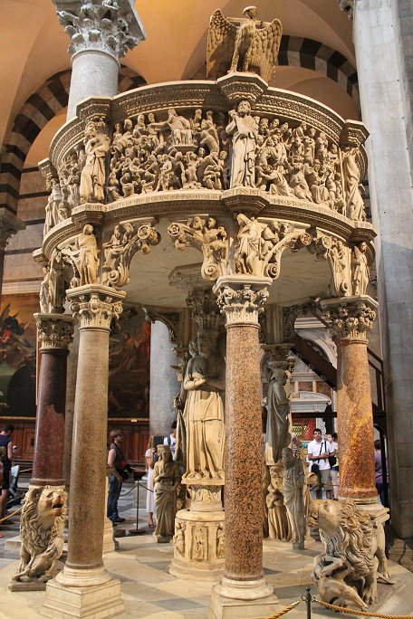 Duomo (Cattedrale di Santa Maria Assunta) pulpit