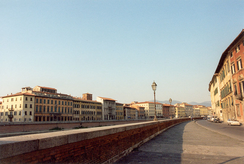 Arno banks
